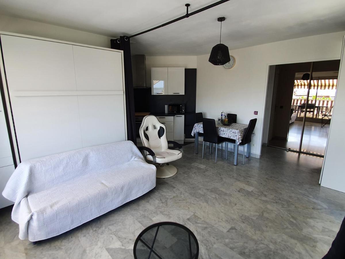 Superbe Appartement Plage Saint-Laurent Du Var Экстерьер фото