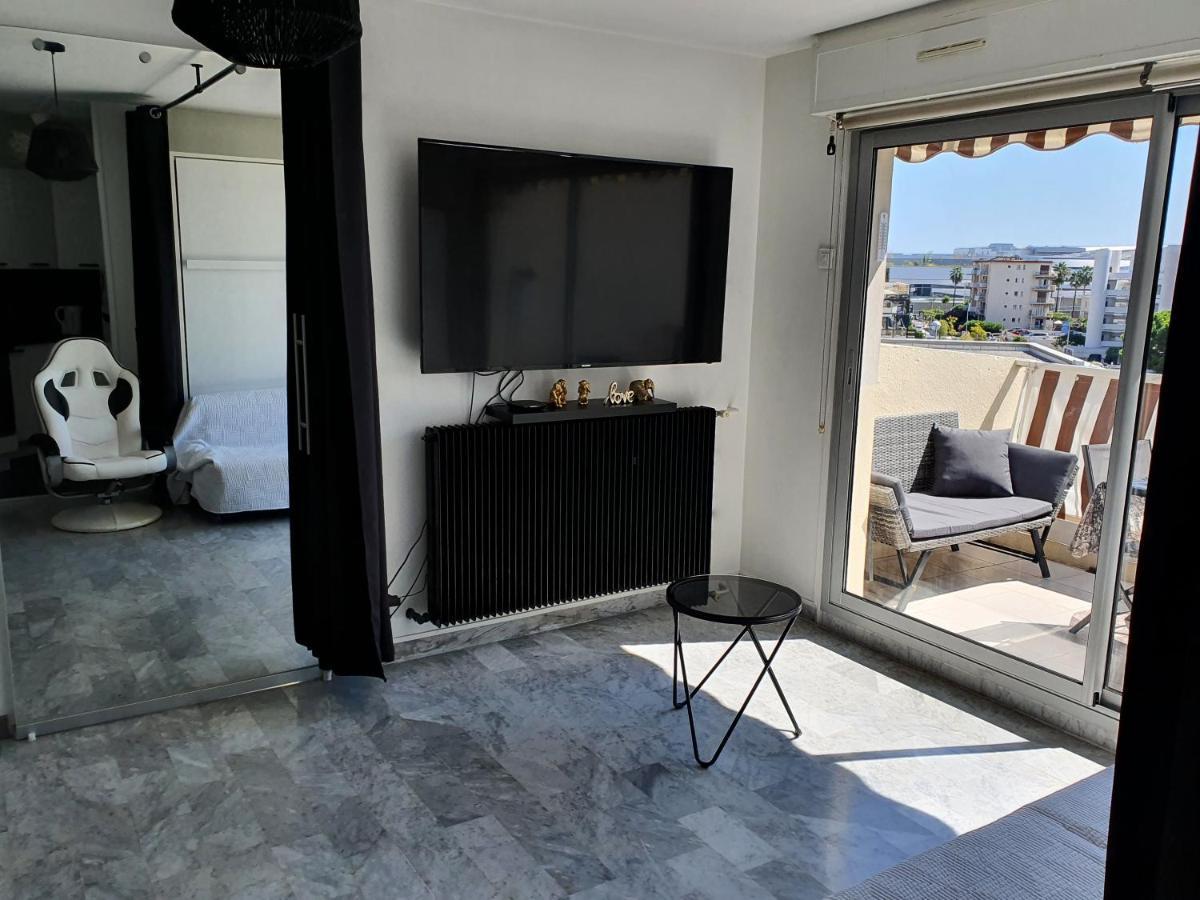 Superbe Appartement Plage Saint-Laurent Du Var Экстерьер фото